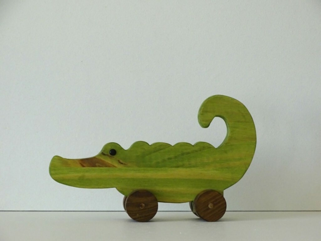 Crocodile à roulettes